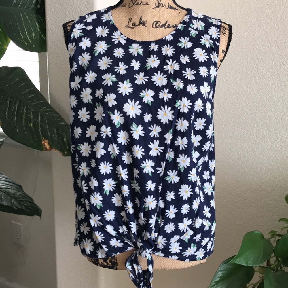 NWOT Old Navy.